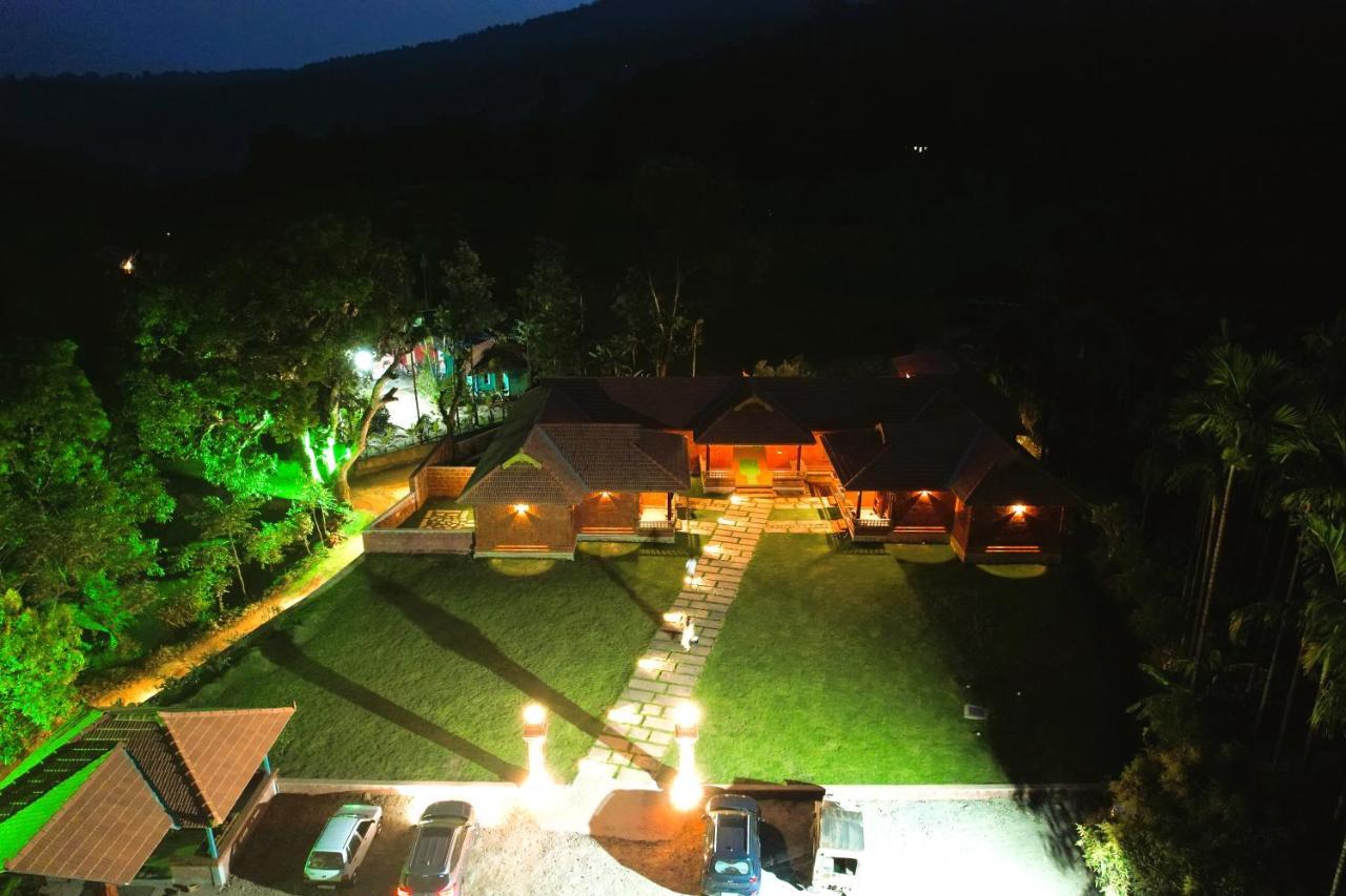 Parampara Resort By Malnadstays Kalasa エクステリア 写真